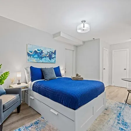 Great Walkable Studio Apt